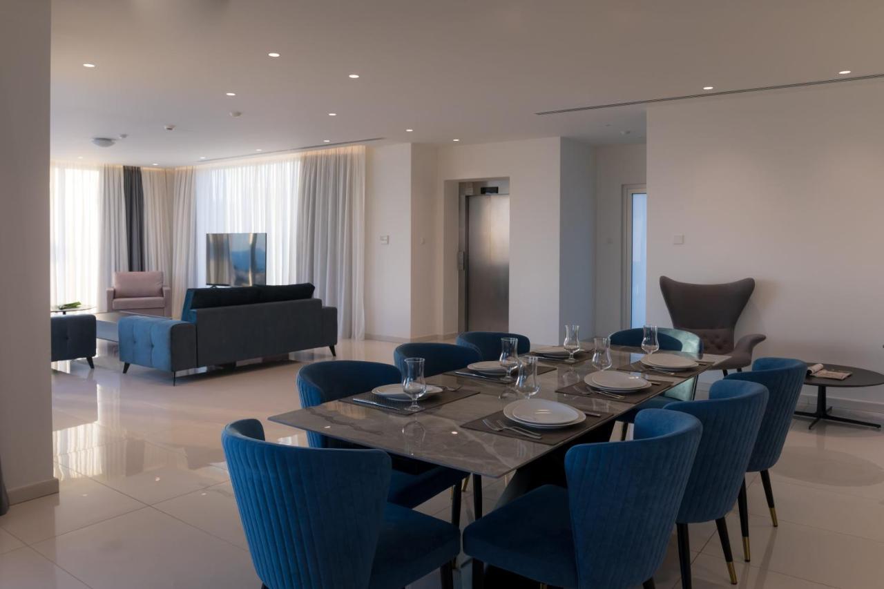 Love Bridge Seaview Villas أيا نابا المظهر الخارجي الصورة