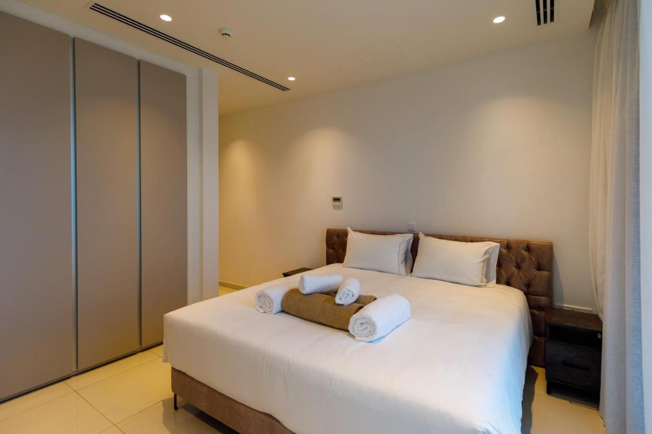 Love Bridge Seaview Villas أيا نابا المظهر الخارجي الصورة