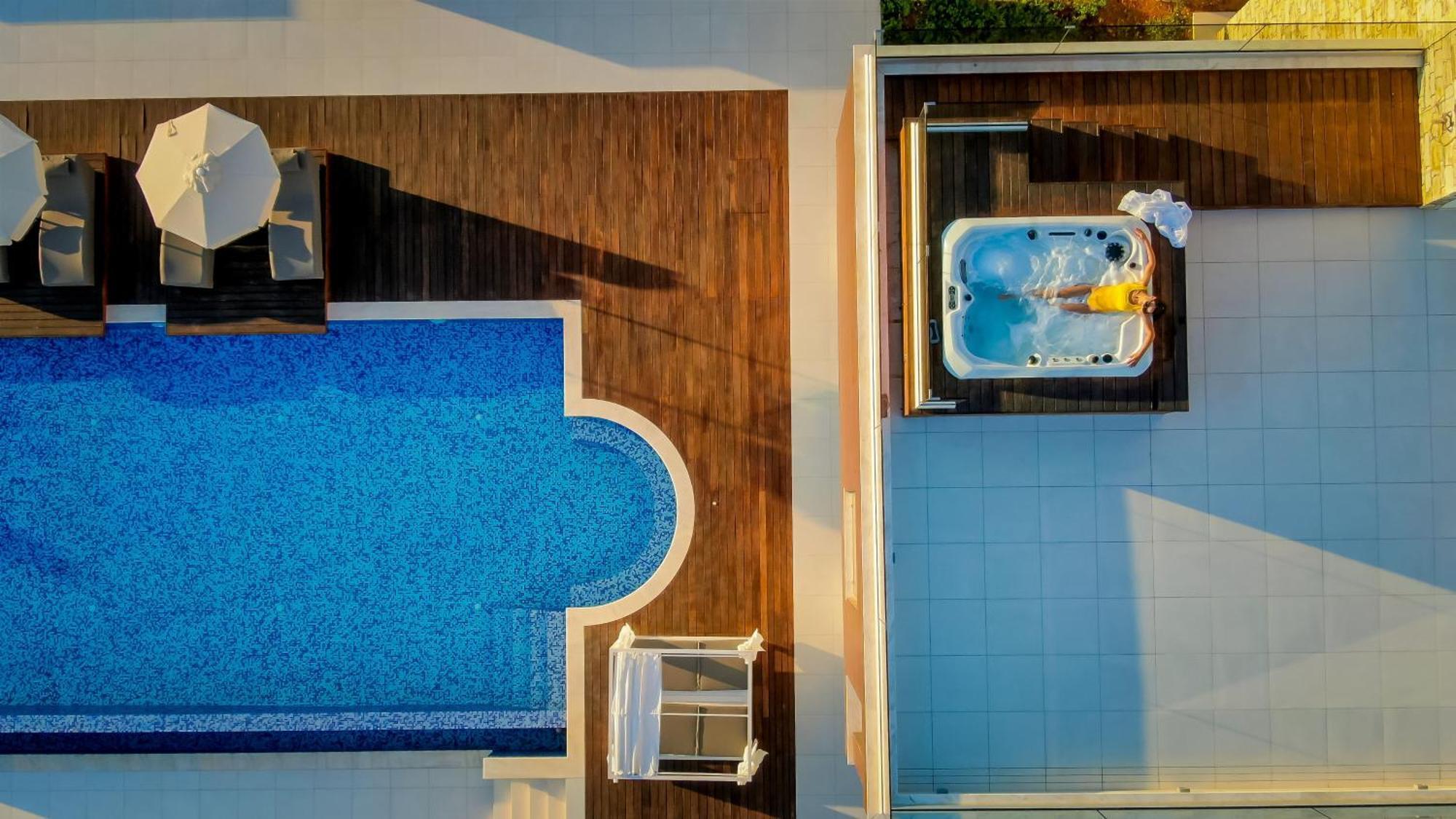Love Bridge Seaview Villas أيا نابا المظهر الخارجي الصورة